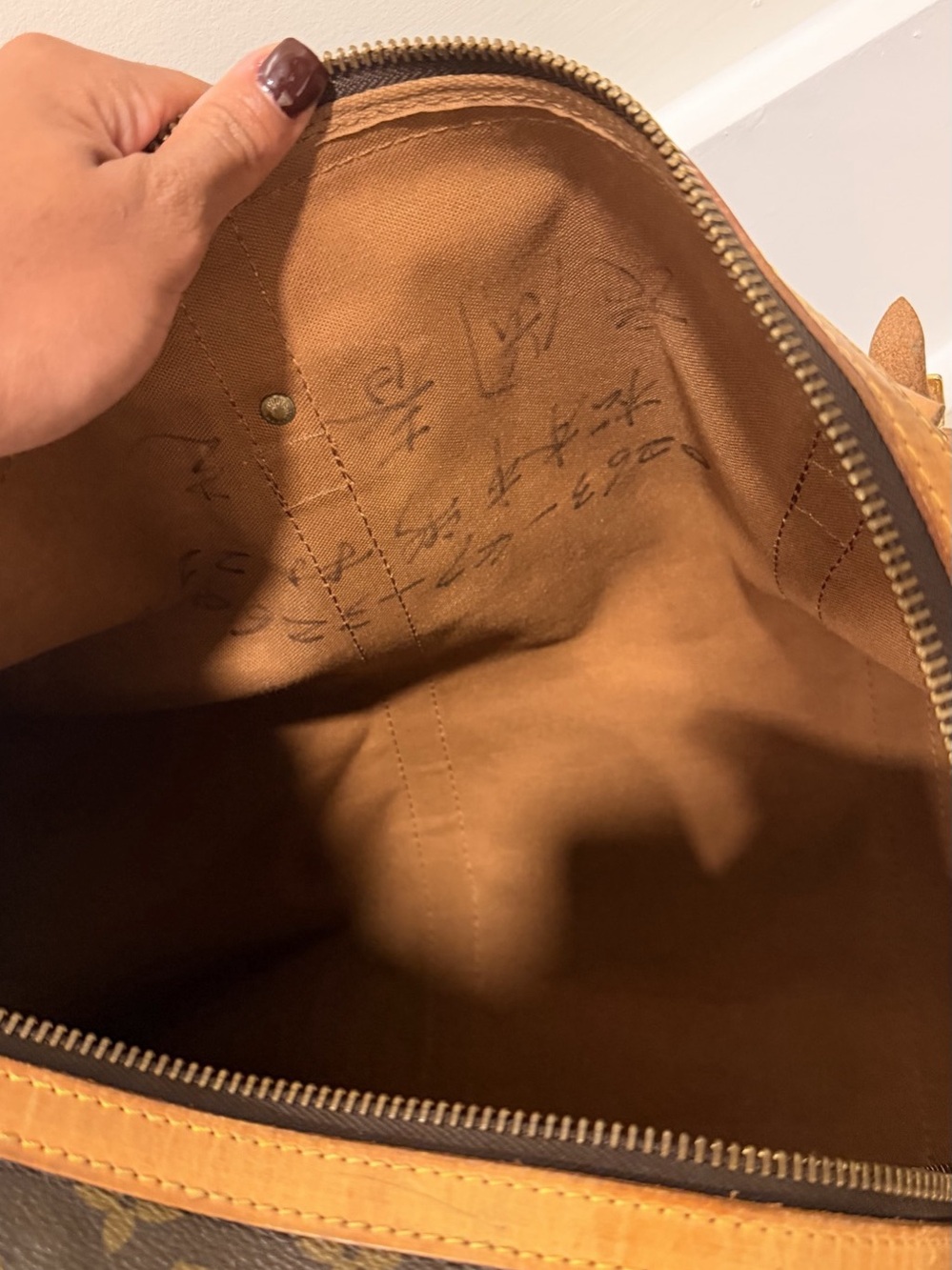 Louis Vuitton Sac Souple 55 Duffle - Picture 15 of 15